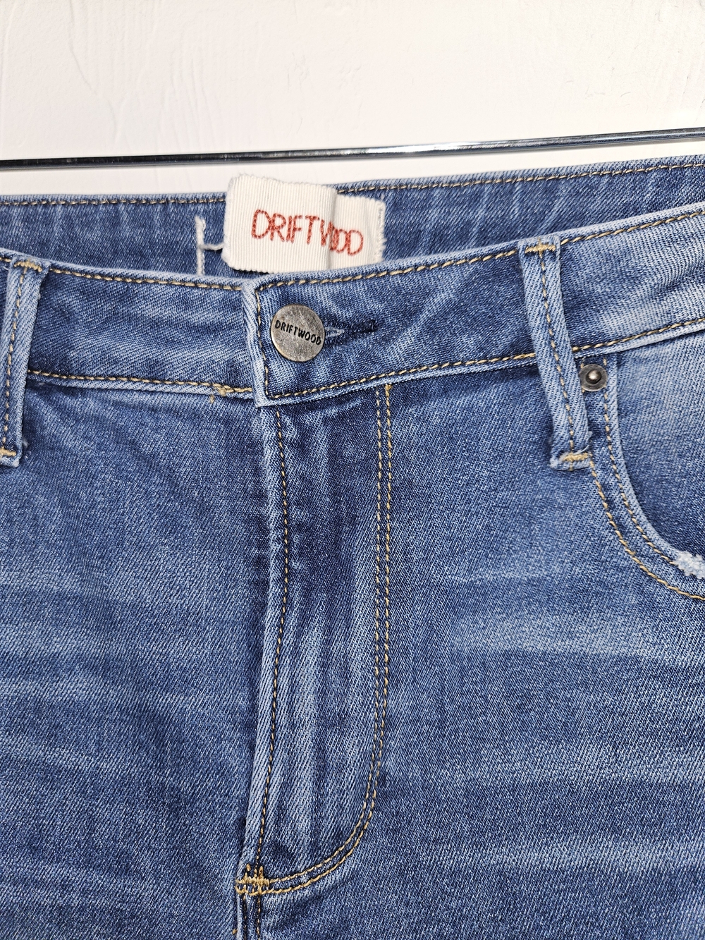 DRIFTWOOD Denim Embroidered Jeans Colette Ankle Cuff Women's Size 31 - Picture 7 of 14